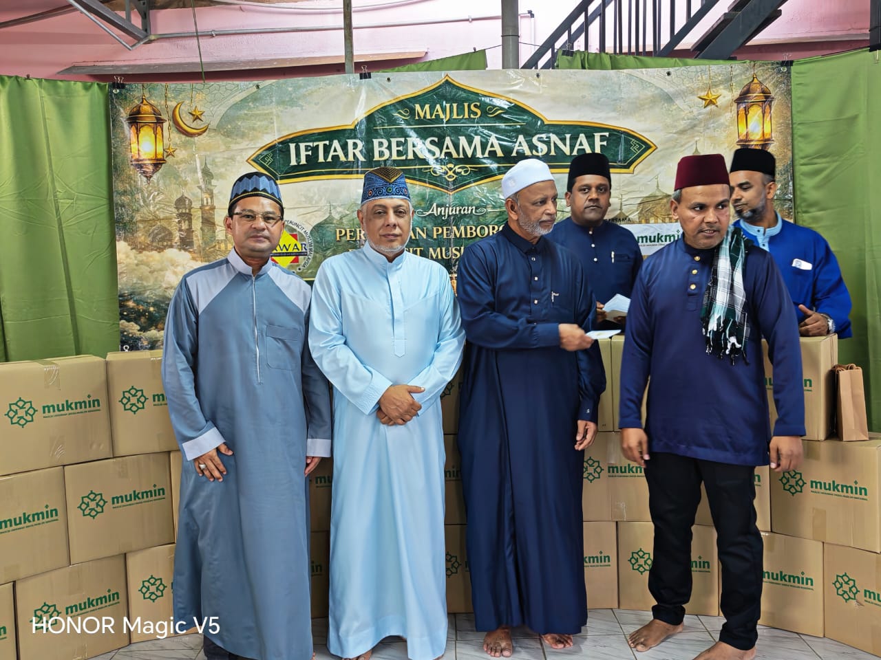 MUKMIN Ramadan Food Basket Initiative